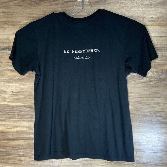 Kenneth Cole Black Fragrance Perfume Cologne Vintage Promo Shirt Size Medium - Picture 5 of 5